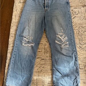 Levi’s Ribcage Straight Ankle Jeans